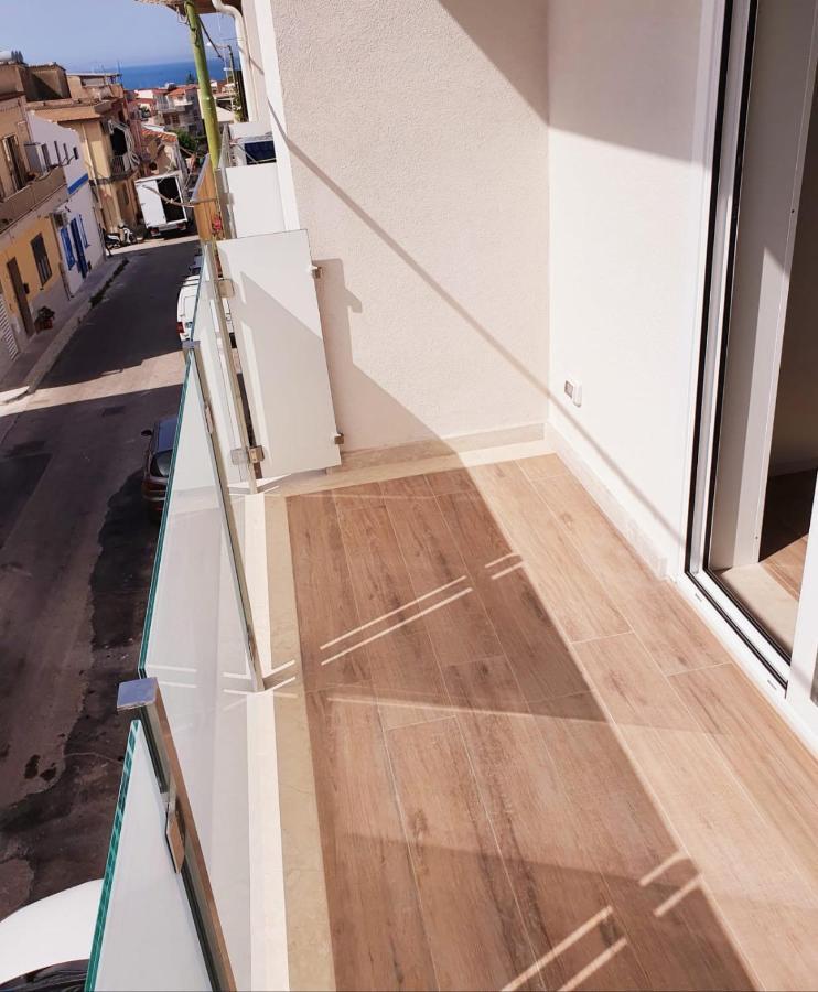 Beach Apartments Marina Di Ragusa Exterior foto